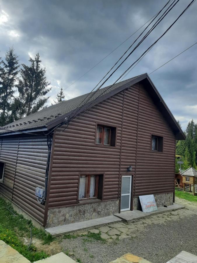 Hotel Bartka Yablunytsya Exterior photo